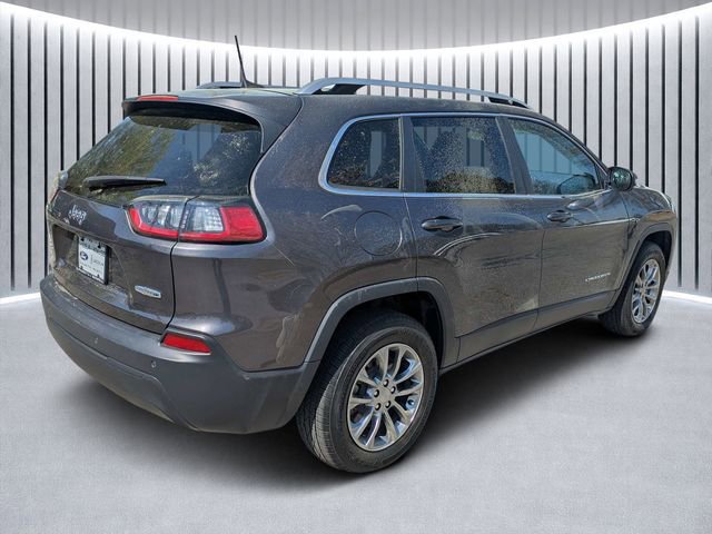 Used 2019 Jeep Cherokee Latitude Plus image 3