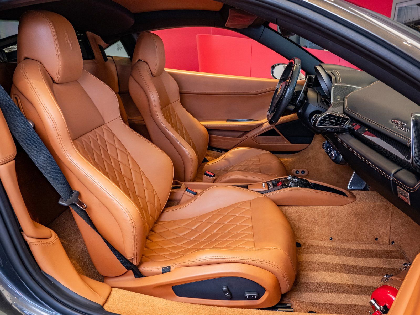 Used 2012 Ferrari 458 Italia Coupe image 18