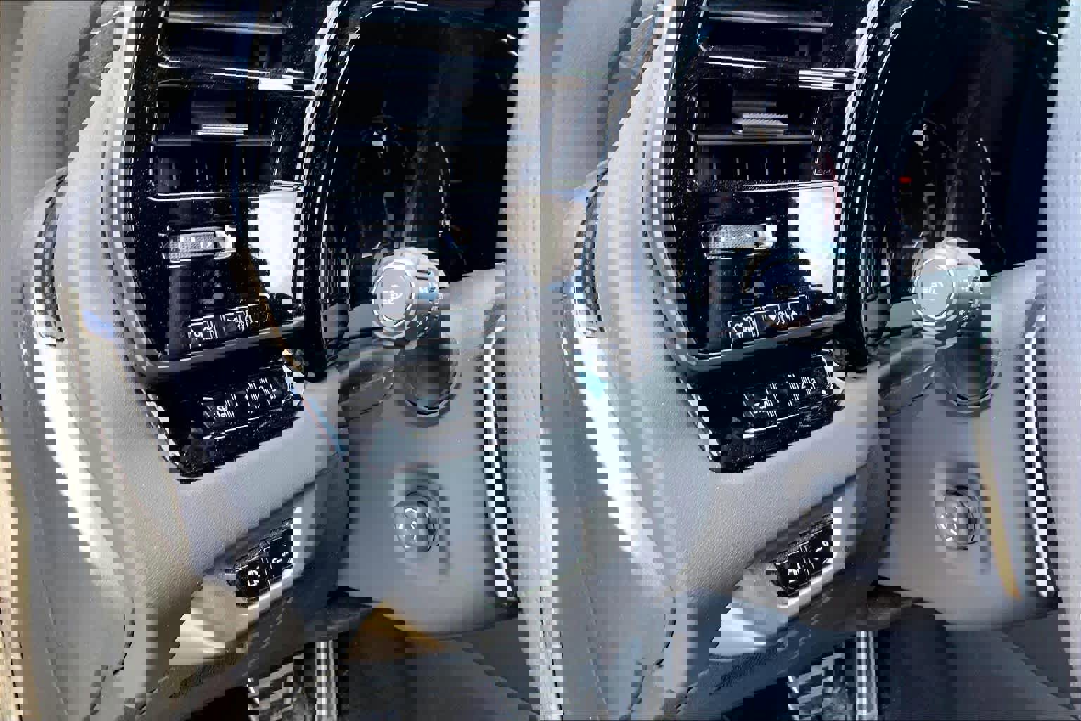 Used 2024 Lexus RX 350 F Sport w/ Technology Package image 35