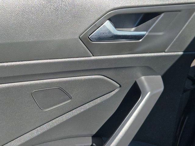 Used 2025 Volkswagen Jetta S image 27