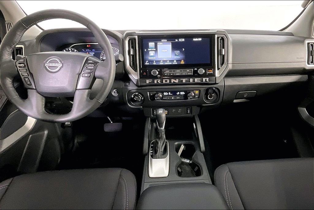 Certified 2025 Nissan Frontier SV w/ SV Convenience Package image 21
