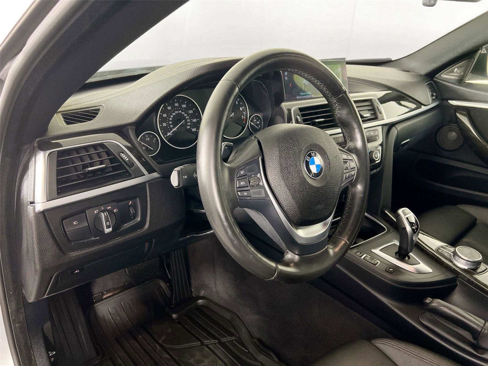 Used 2019 BMW 440i Gran Coupe xDrive w/ Convenience Package AWD/4WD image 10