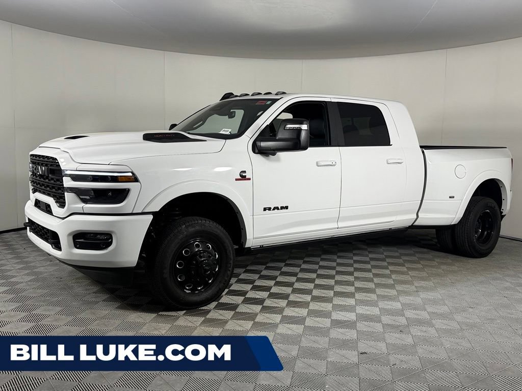 Used 2025 RAM 3500 Limited AWD/4WD image 1