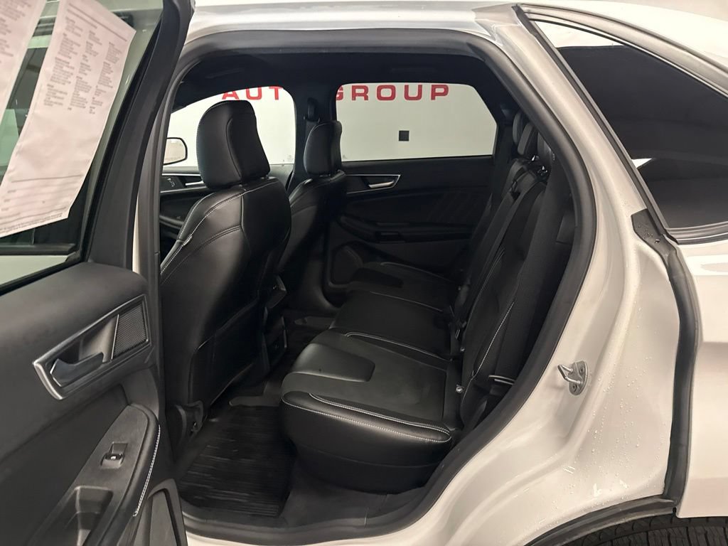 Used 2023 Ford Edge ST AWD/4WD image 25