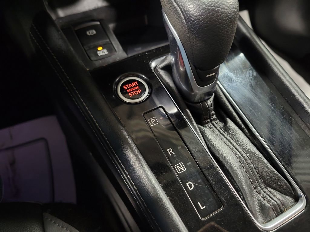 Used 2022 Nissan Kicks SR w/ Premium Package image 15