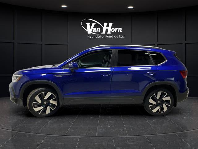 Used 2024 Volkswagen Taos SEL image 12