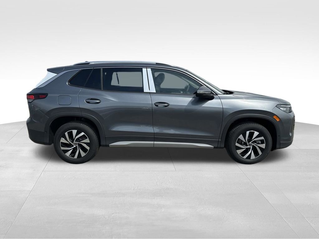 New 2026 Volkswagen Tiguan S image 5