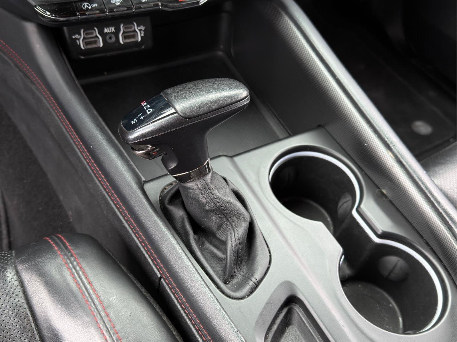 Used 2024 Dodge Durango GT AWD/4WD image 14