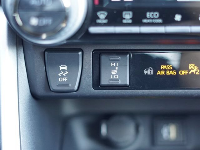 Used 2025 Toyota RAV4 XLE Premium w/ Weather Package FWD image 32