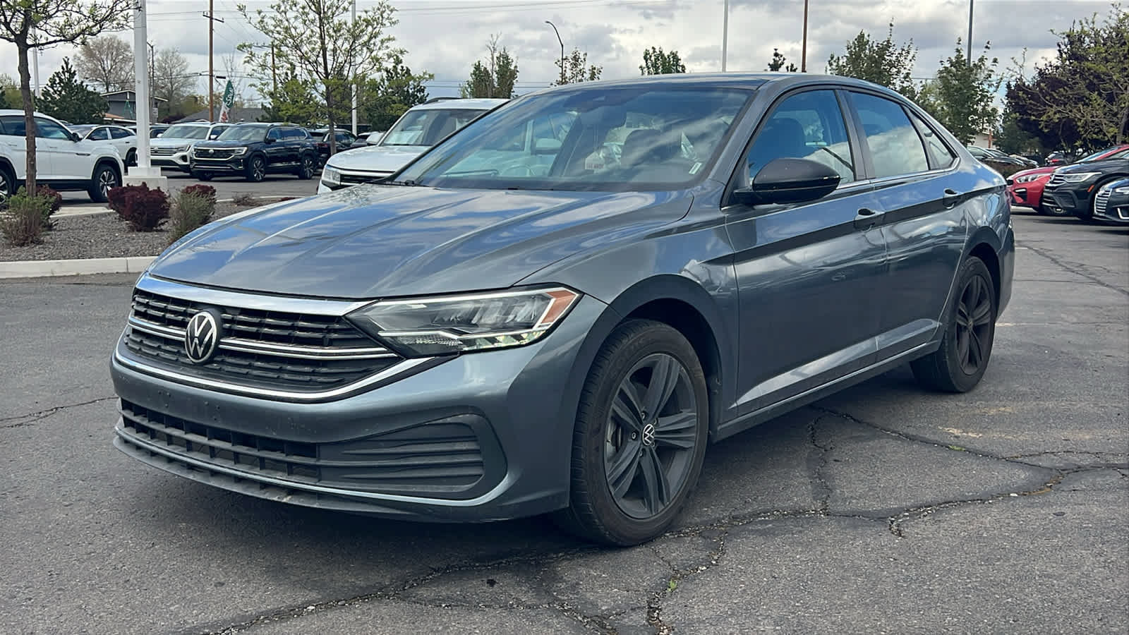 Certified 2022 Volkswagen Jetta SE