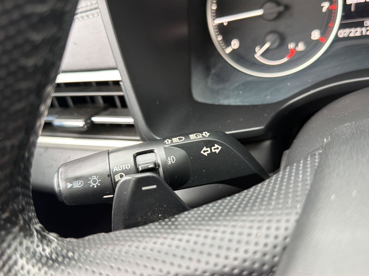 Used 2024 Mitsubishi Outlander SE FWD image 22