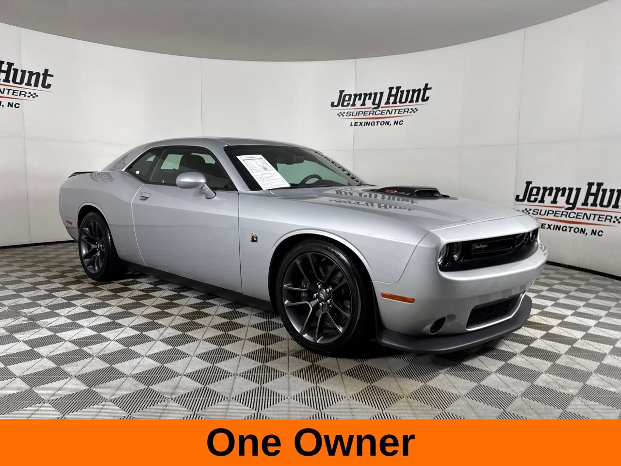 Used 2023 Dodge Challenger R/T Scat Pack w/ Shaker Package RWD image 4