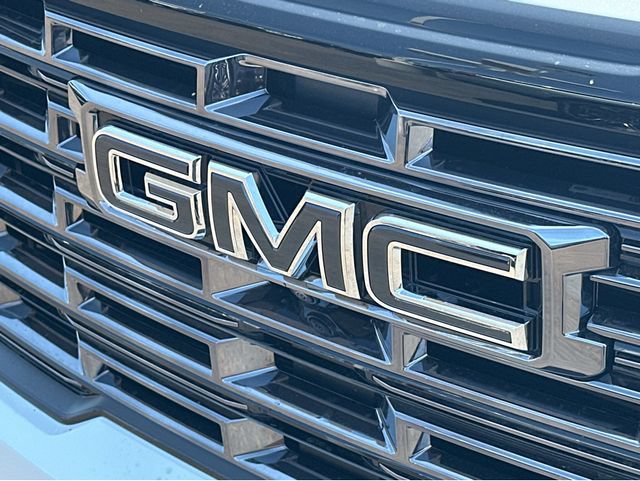 New 2026 GMC Acadia Denali Ultimate w/ LPO, Floor Liner Package FWD image 37