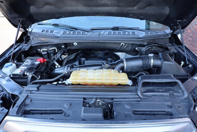 Used 2017 Ford F150 Platinum w/ Equipment Group 701A Luxury image 55