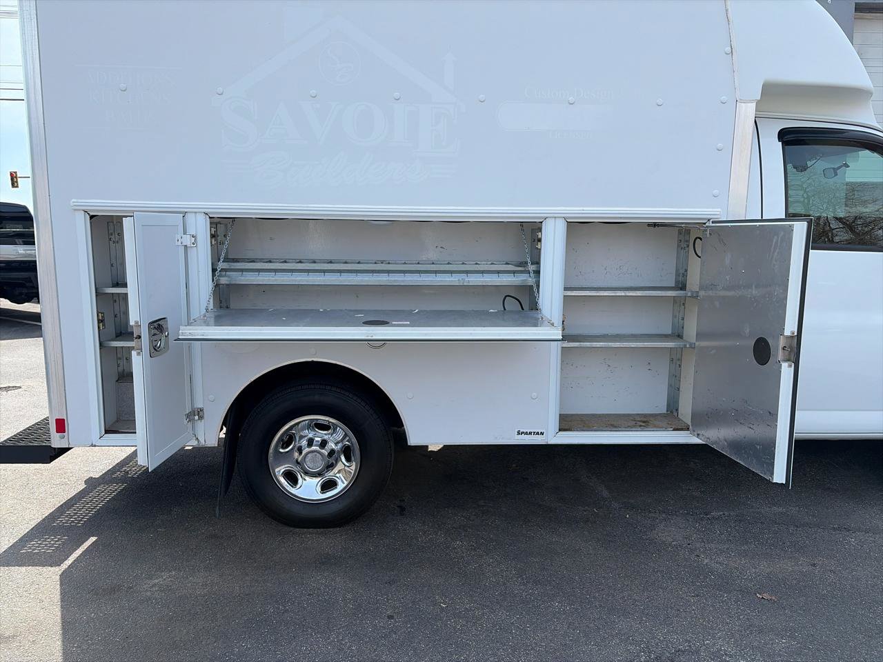 Used 2013 Chevrolet Express 3500 RWD image 8