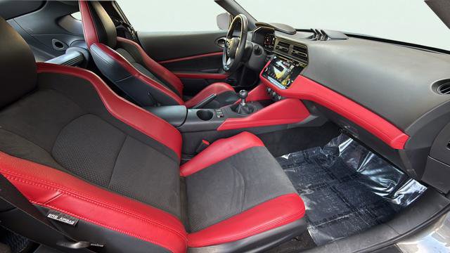 Used 2024 Nissan Z Performance w/ Floor Mat Package RWD image 21