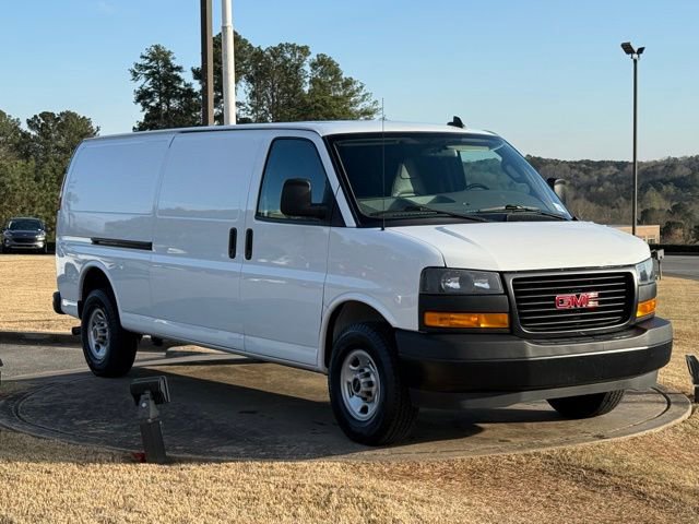 Used 2023 GMC Savana 2500 Work Van w/ Driver Convenience Package image 9
