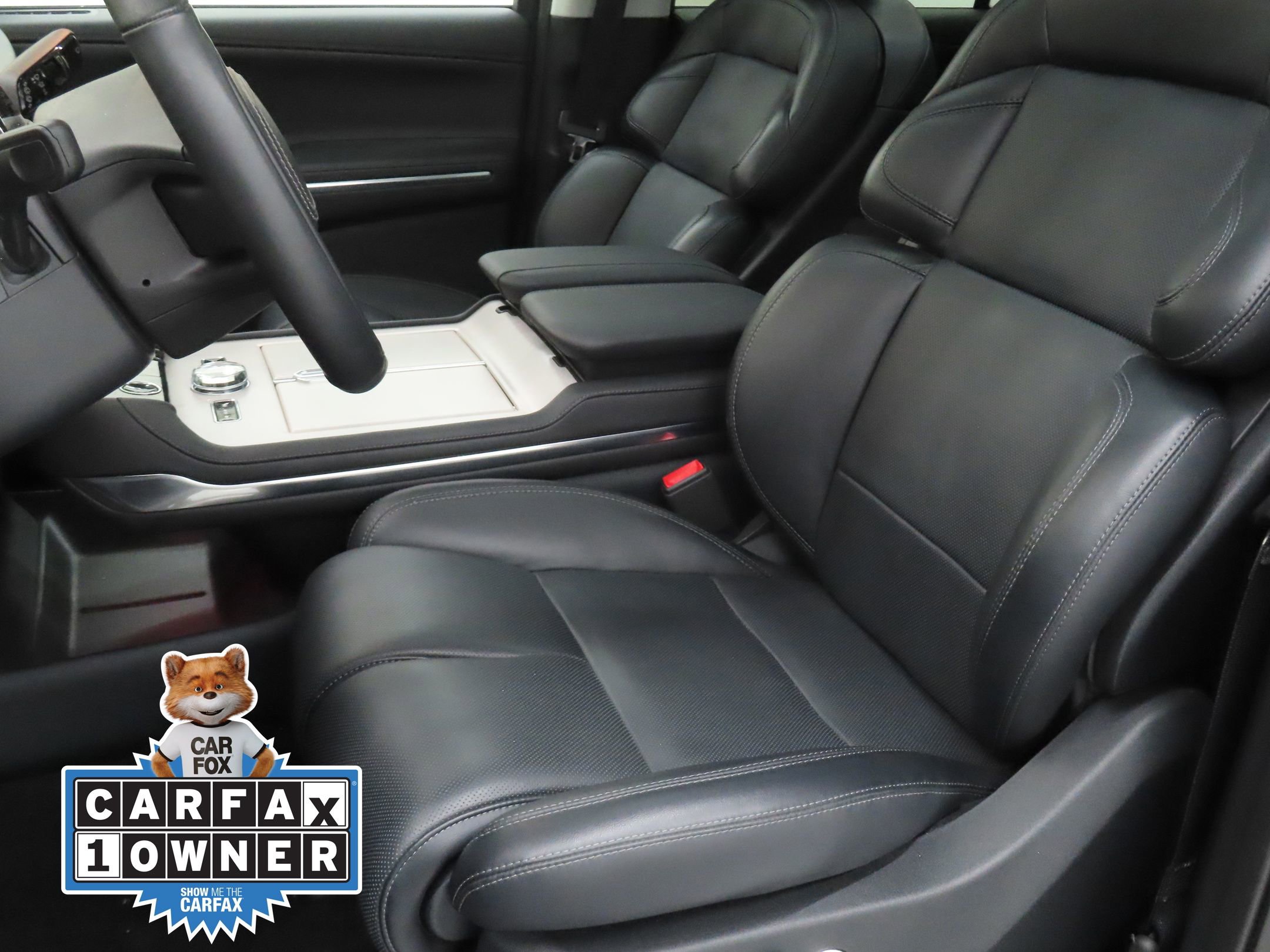 Used 2025 Lincoln Navigator Reserve image 10