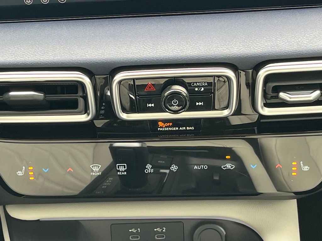 New 2026 Nissan Sentra SL w/ Floor Mat Package image 29