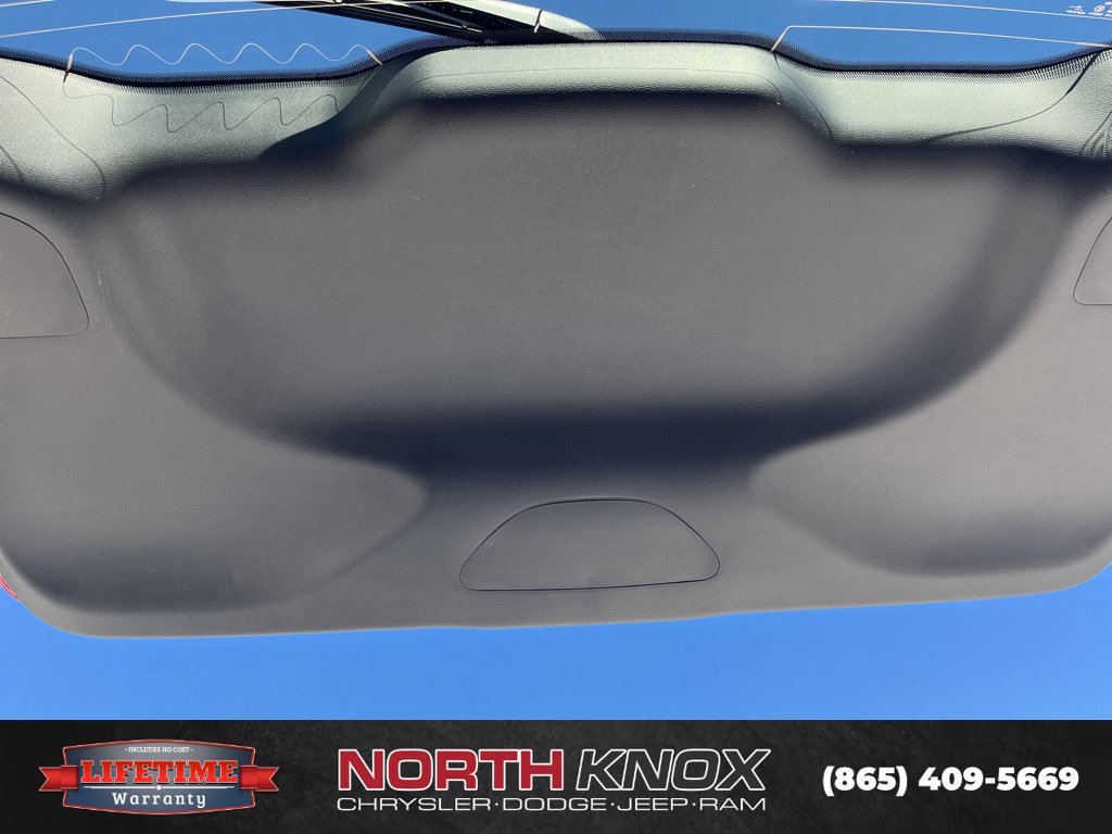 New 2026 Chrysler Voyager LX FWD image 20