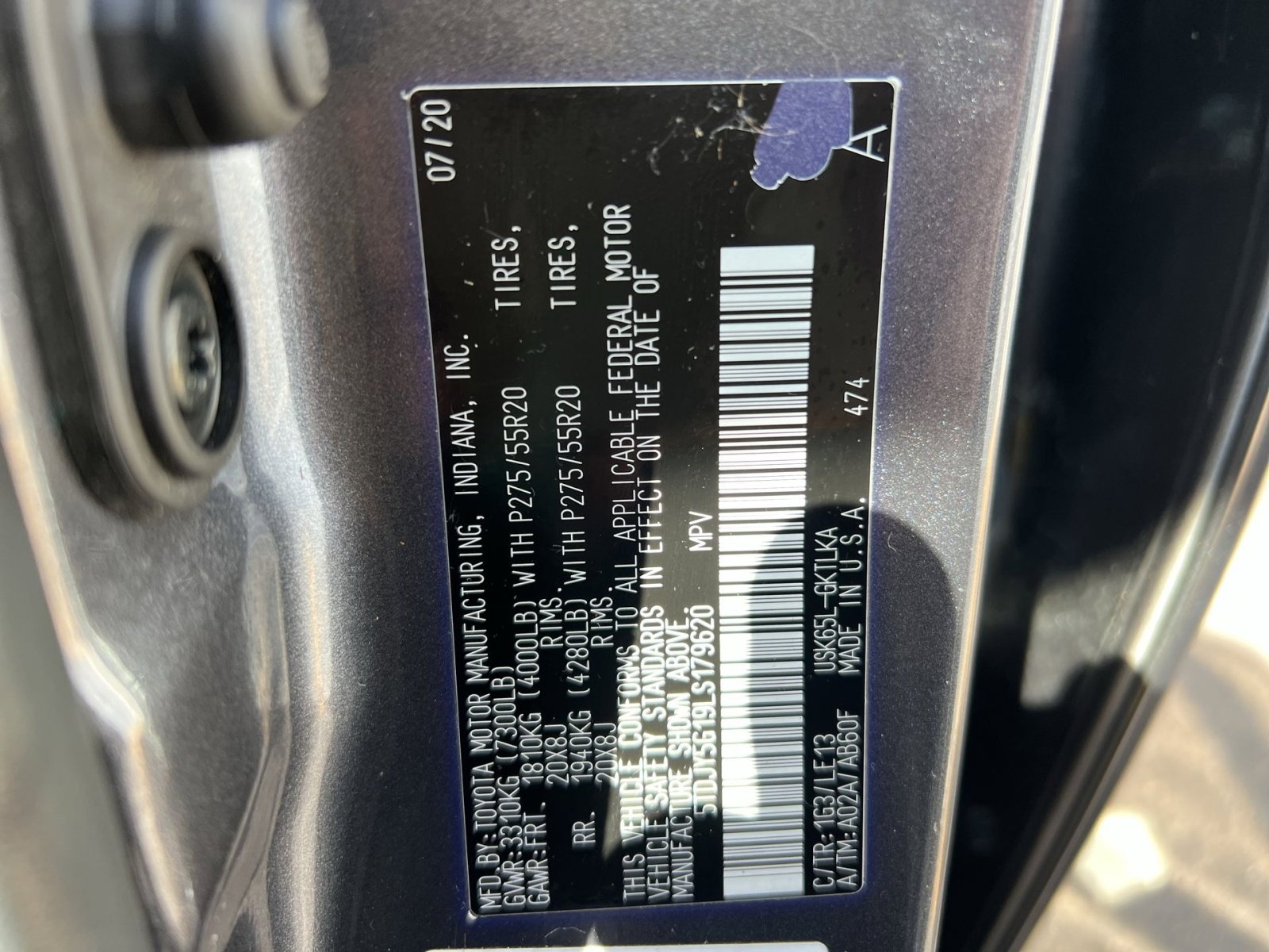 Used 2020 Toyota Sequoia Limited w/ Safety & Convenience Package image 29