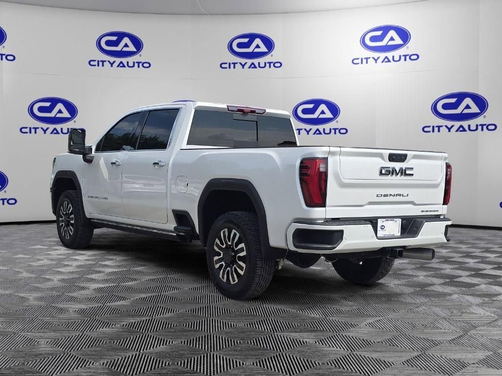 Used 2025 GMC Sierra 2500 Denali Ultimate w/ Snow Plow Prep/Camper Package image 7