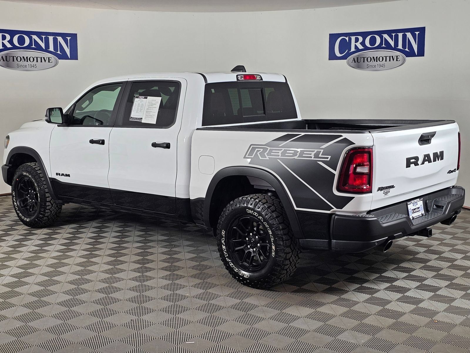 Used 2026 RAM 1500 Rebel w/ Rebel Level 1 Equipment Group AWD/4WD image 32