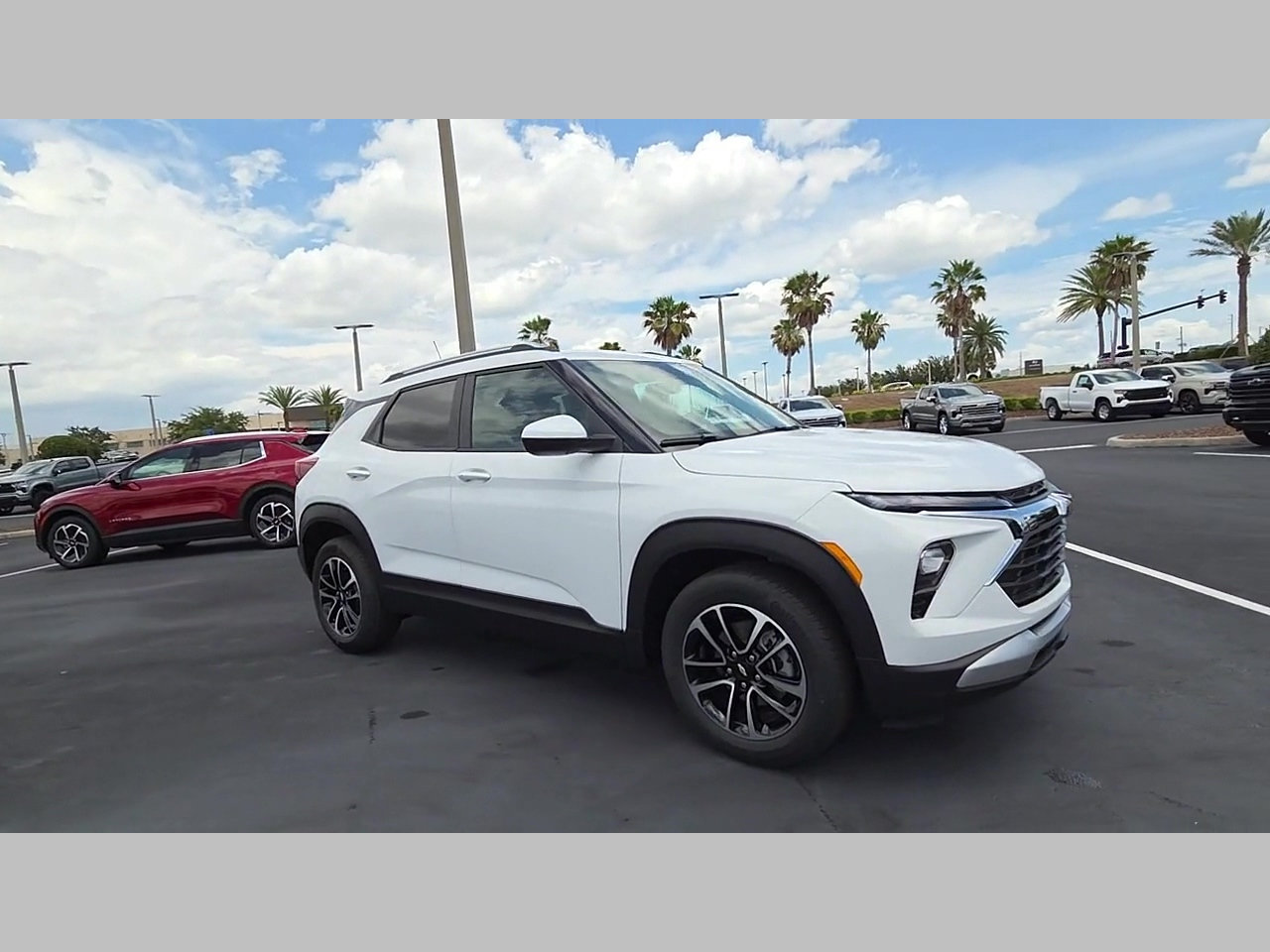 New 2026 Chevrolet TrailBlazer LT w/ Driver Confidence Package FWD image 23