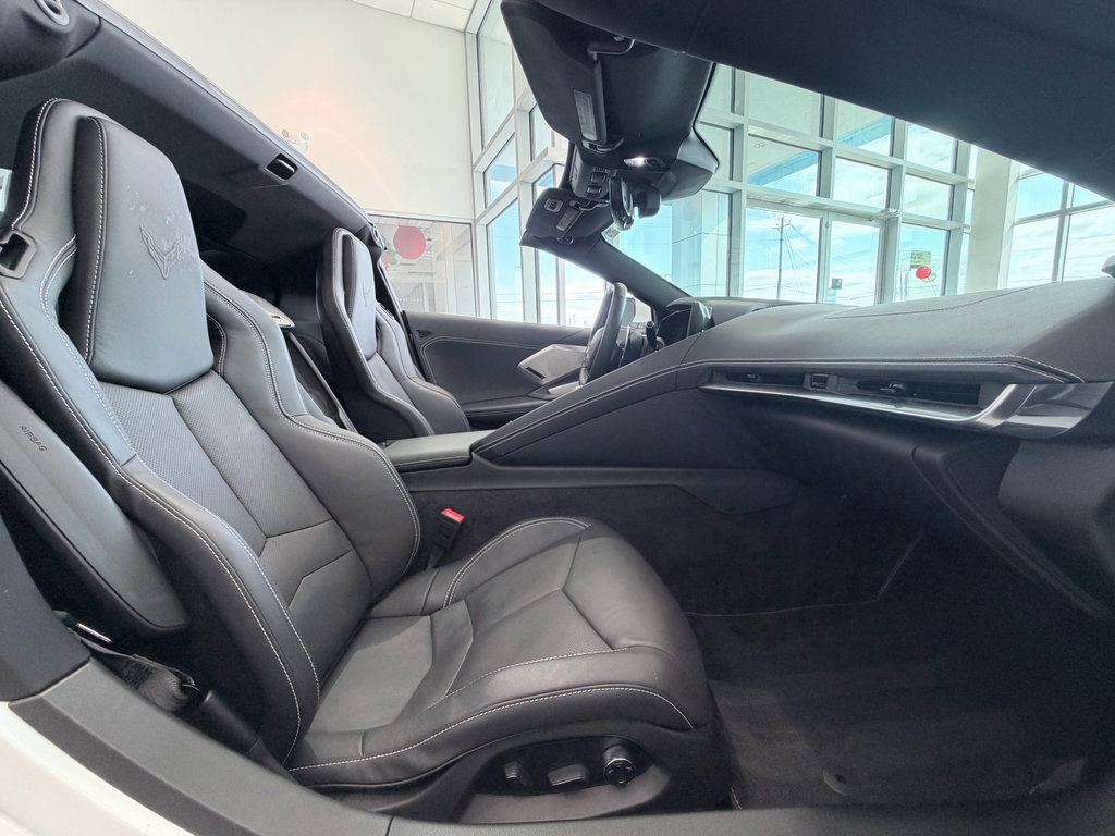 Used 2023 Chevrolet Corvette Stingray Preferred Cpe w/ Z51 Performance Package RWD image 23