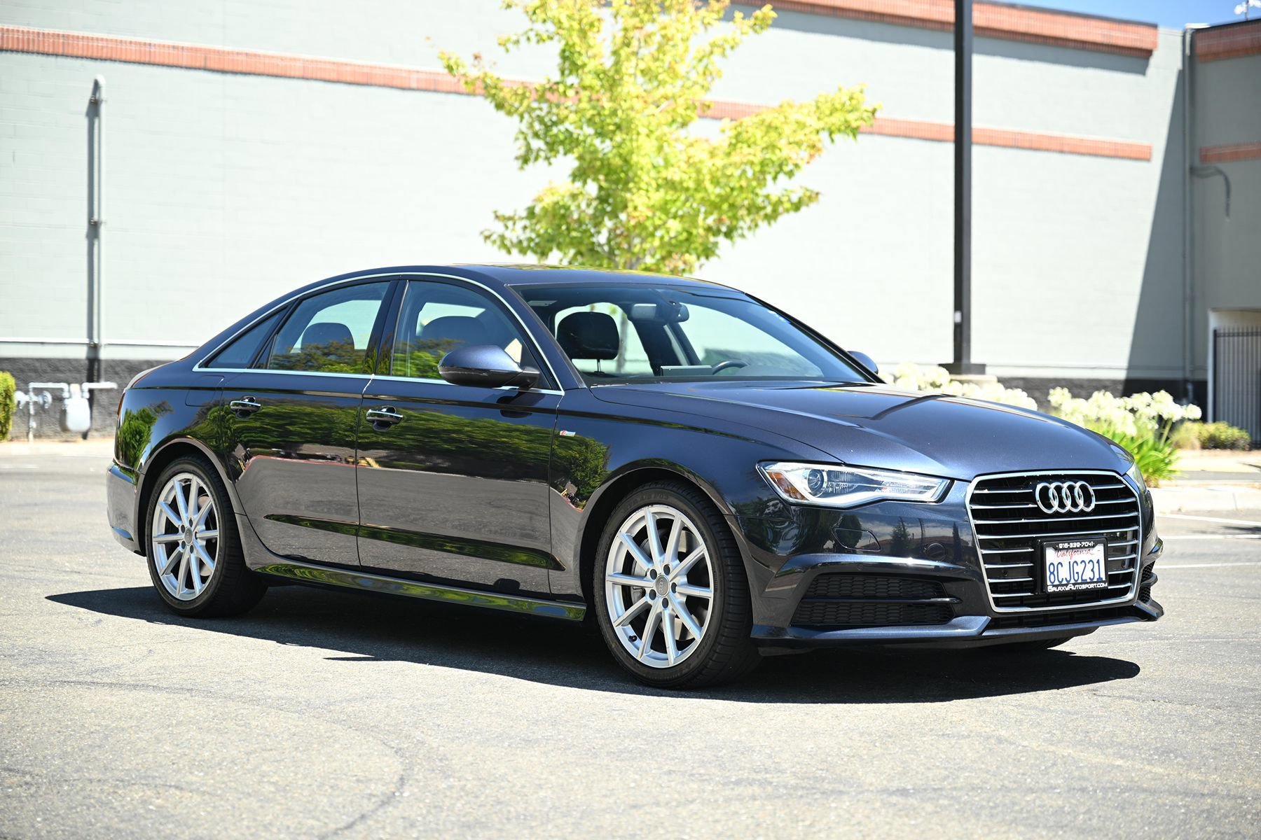 Used 2017 Audi A6 2.0T Premium Plus w/ Premium Plus Package FWD image 1