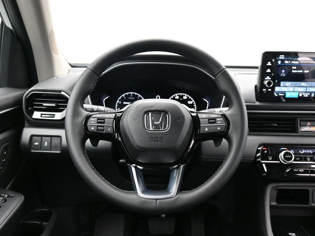 New 2025 Honda Pilot EX-L image 44