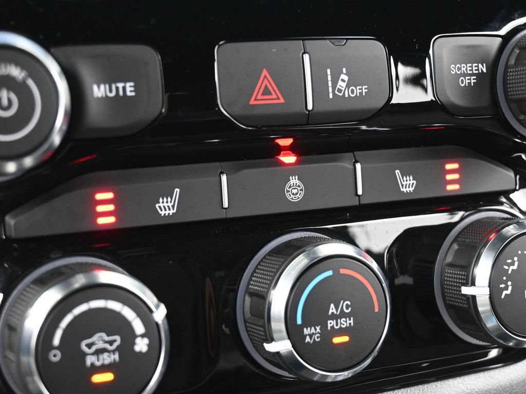 Used 2025 RAM 1500 Big Horn image 22