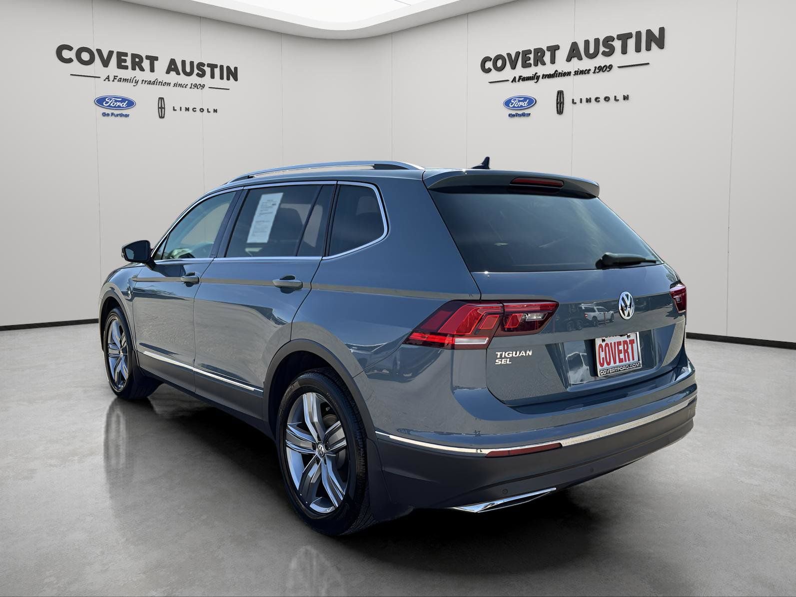 Used 2021 Volkswagen Tiguan SEL w/ 3-Row Tiguan MDO Package image 6