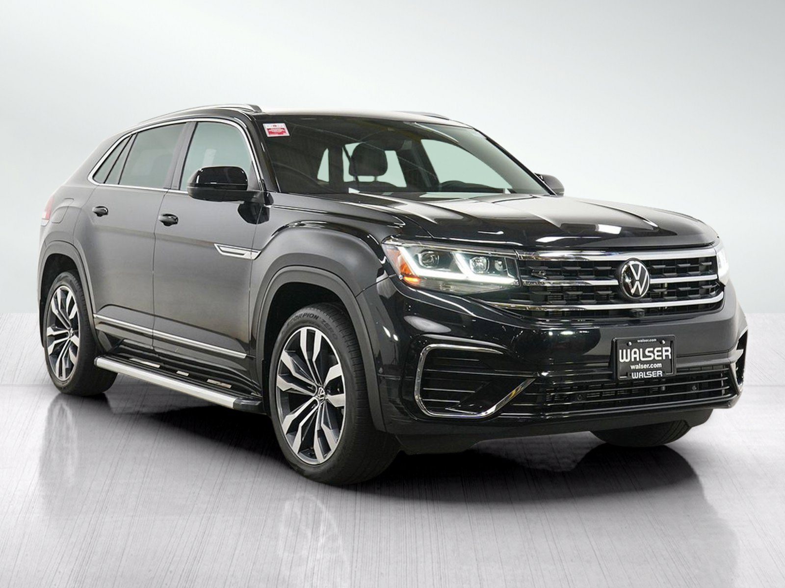 Used 2023 Volkswagen Atlas Cross Sport SEL Premium R-Line AWD/4WD image 7