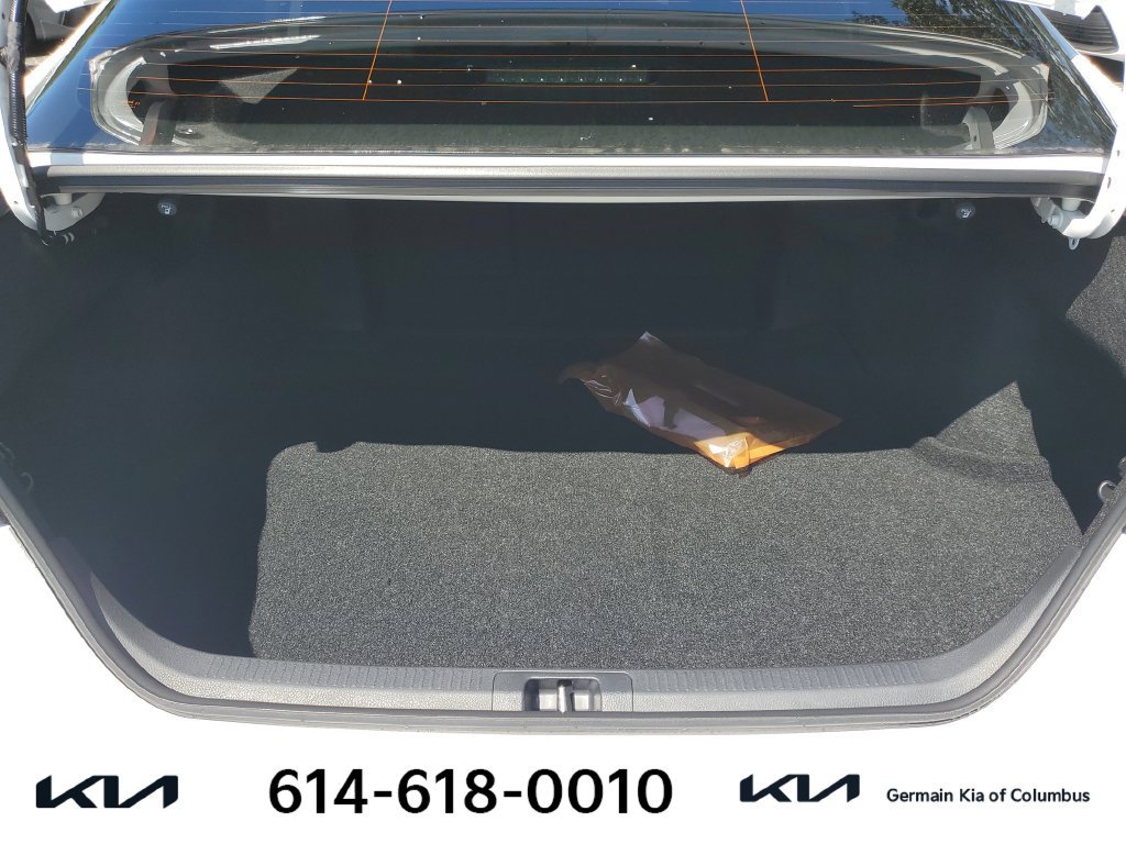 Used 2026 Toyota Camry SE w/ Convenience Package FWD image 21