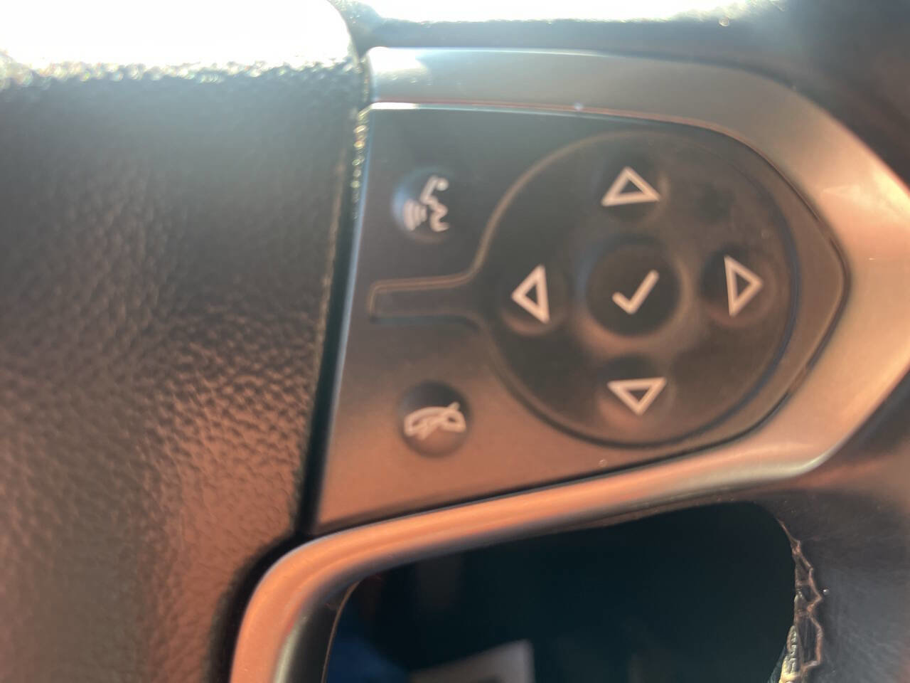 Used 2017 Chevrolet Tahoe LT image 23