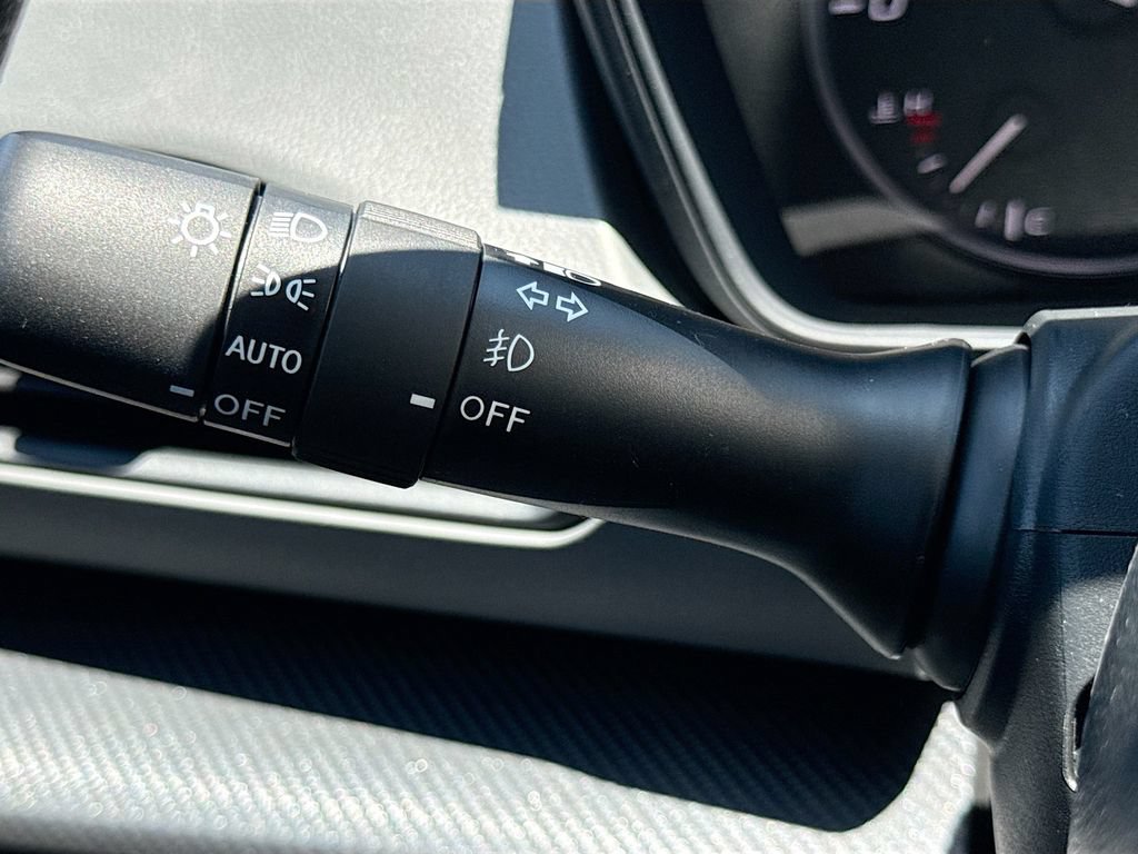 New 2026 Subaru Crosstrek 2.5i Premium AWD/4WD image 13