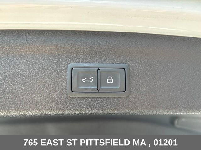 Used 2022 Audi Q3 2.0T Premium Plus AWD/4WD image 7