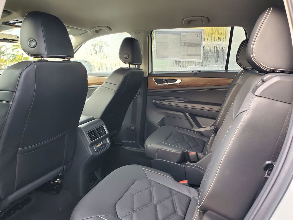 New 2026 Volkswagen Atlas SE image 5