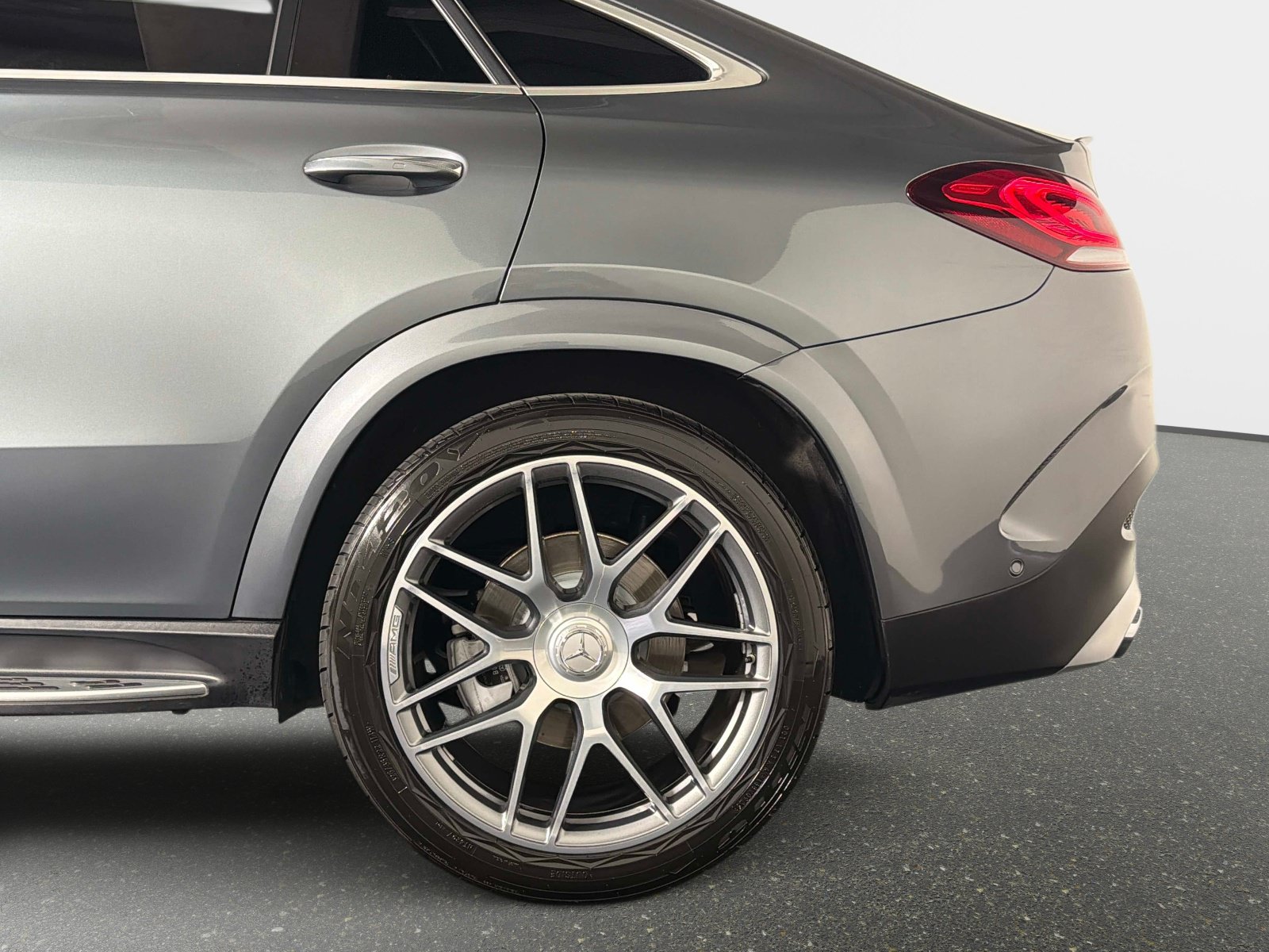 Used 2022 Mercedes-Benz GLE 53 AMG 4MATIC Coupe image 13