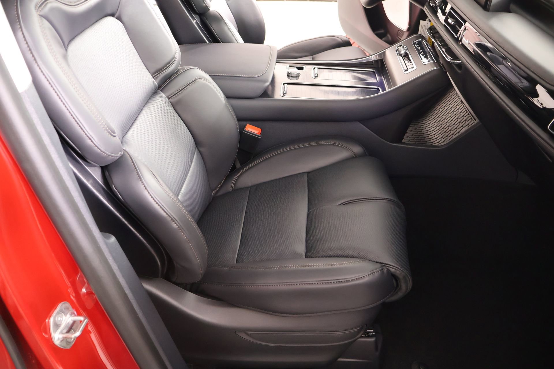 New 2026 Lincoln Aviator Reserve image 14