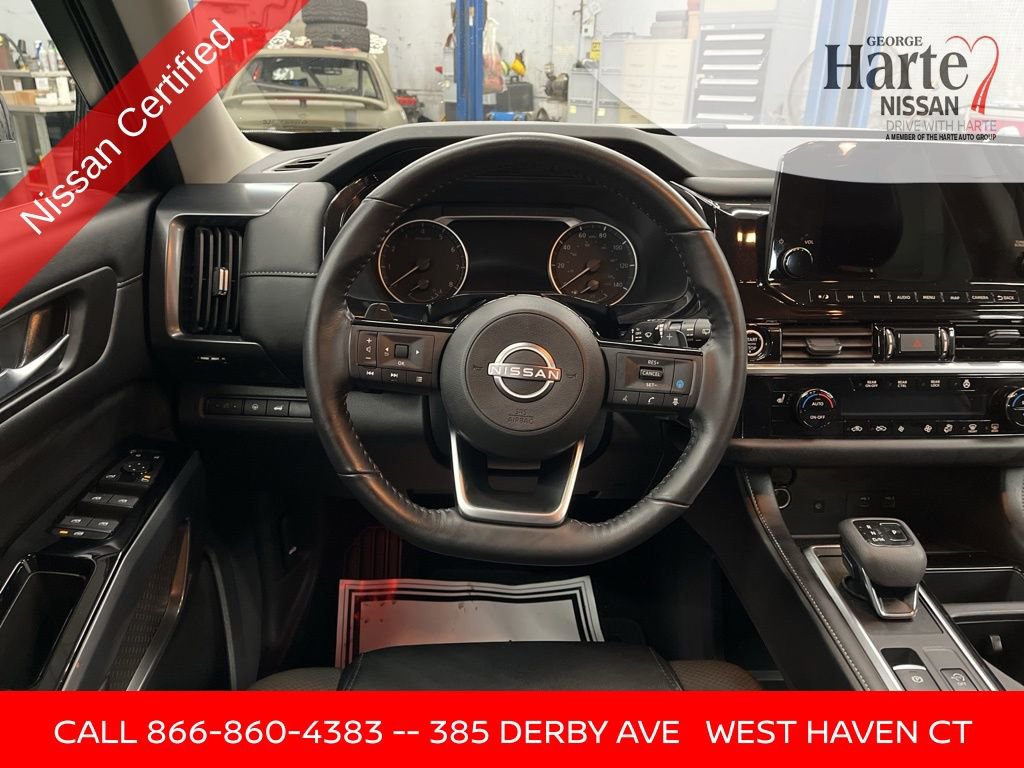 Certified 2024 Nissan Pathfinder SL AWD/4WD image 33