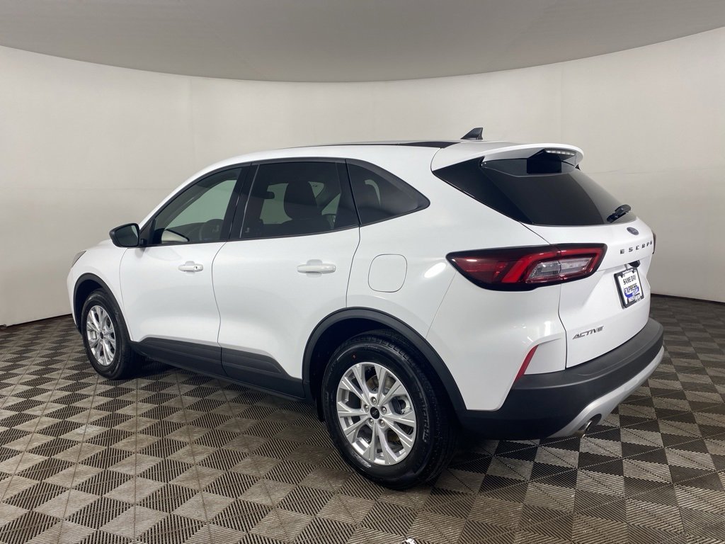 Used 2025 Ford Escape Active image 10
