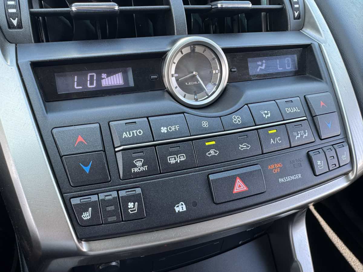 Used 2017 Lexus NX 200t FWD w/ Premium Package image 33