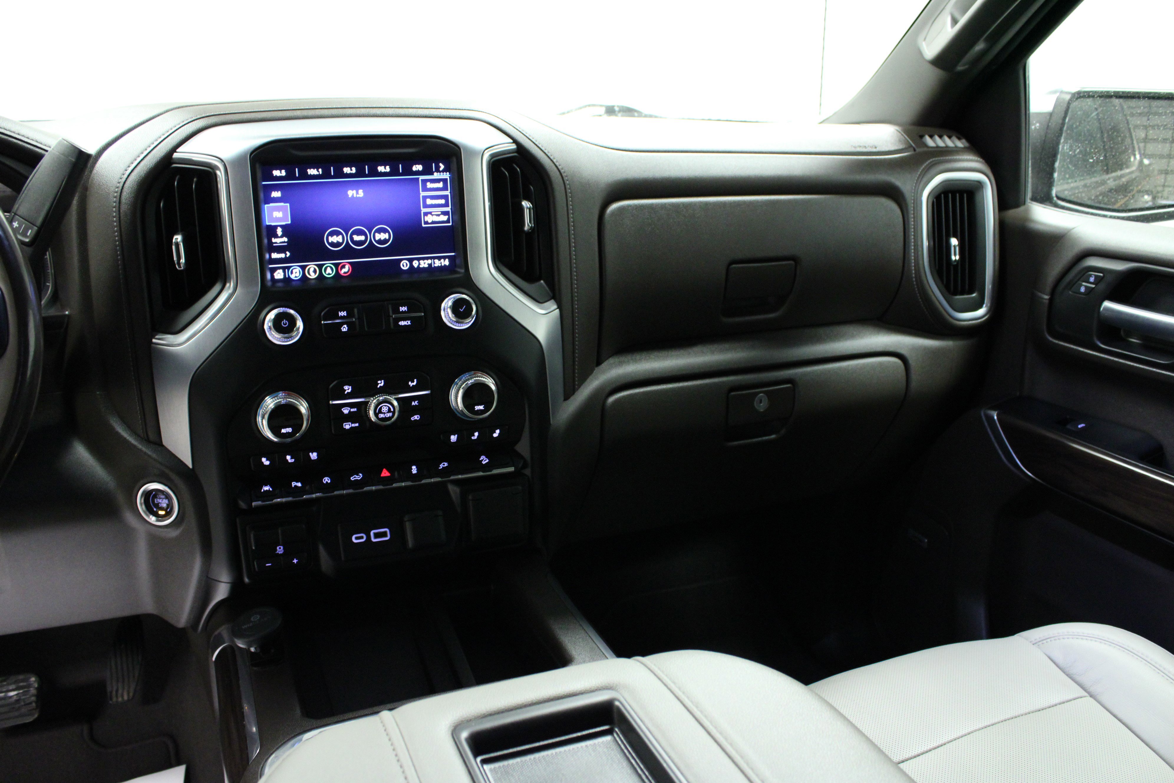 Used 2020 GMC Sierra 1500 SLT w/ SLT Premium Plus Package image 18