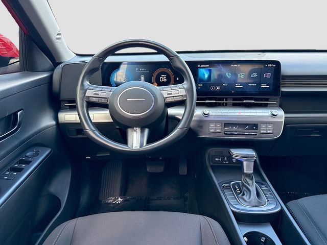 Used 2024 Hyundai Kona SEL image 21