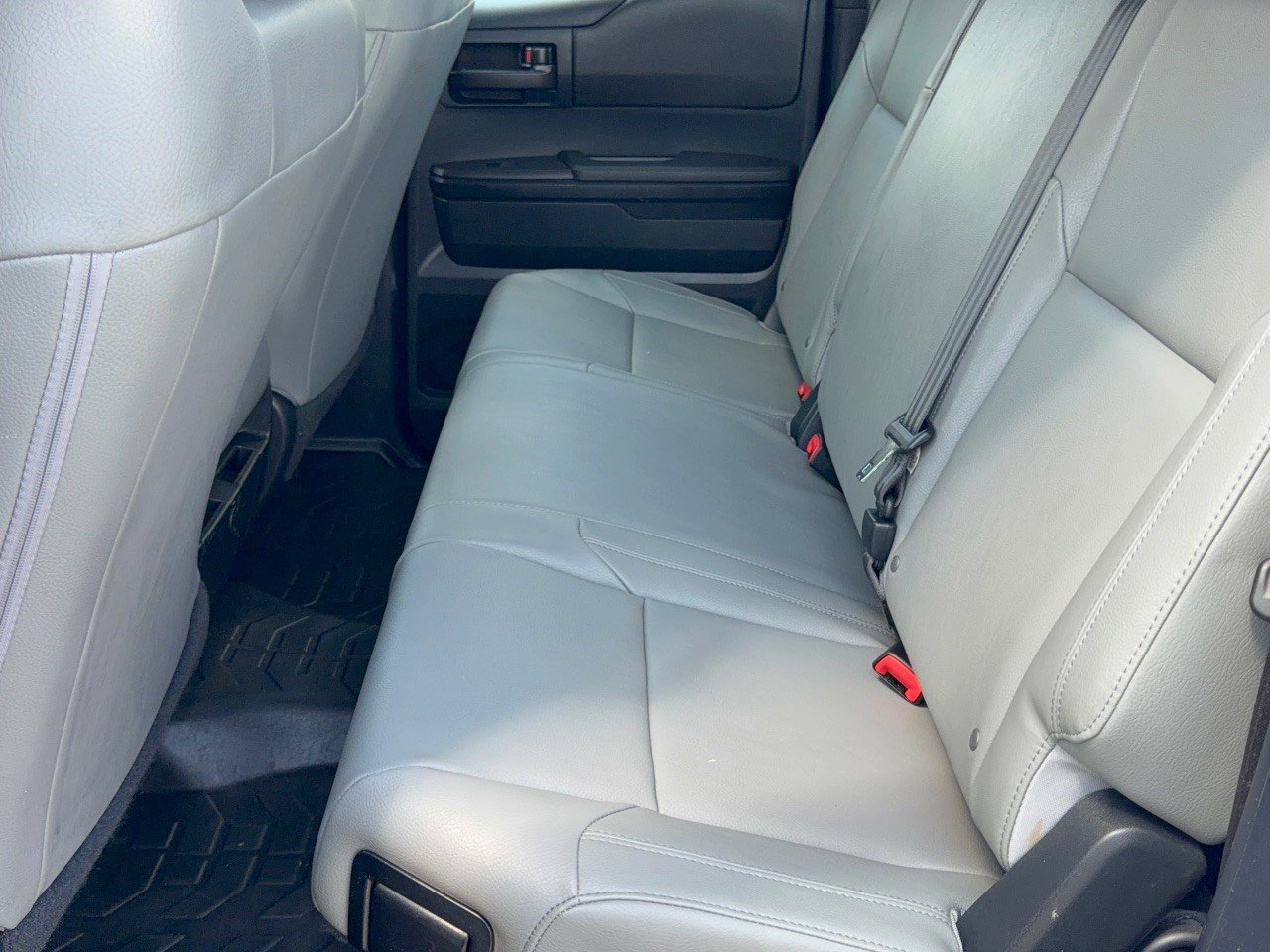 Used 2015 Toyota Tundra SR w/ Tow Package RWD image 25