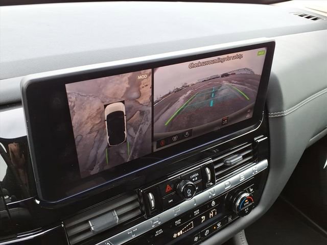 New 2026 Nissan Pathfinder Platinum image 10