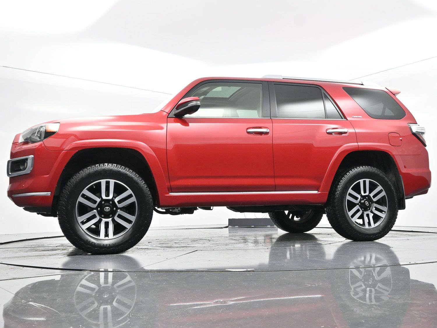 Used 2014 Toyota 4Runner Limited image 50