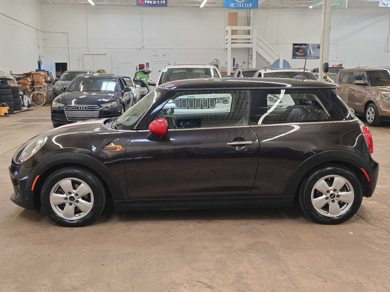 Used 2015 MINI Cooper 2-Door Hardtop FWD image 11